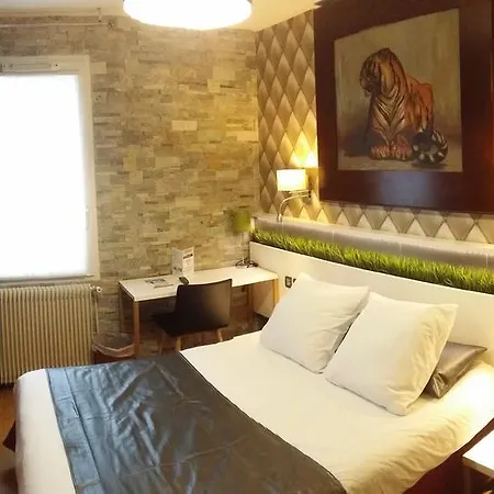 Hotel De La Felicite 3*
