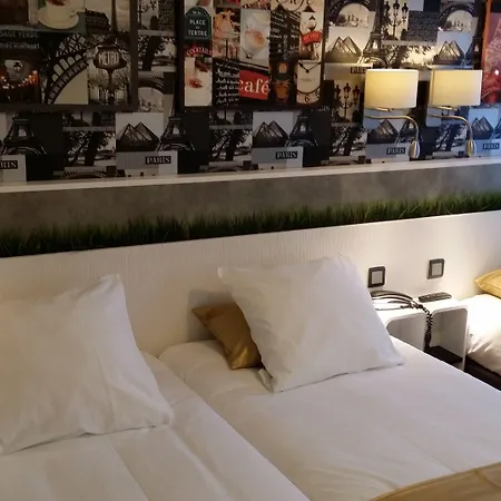 De La Felicite Hotel