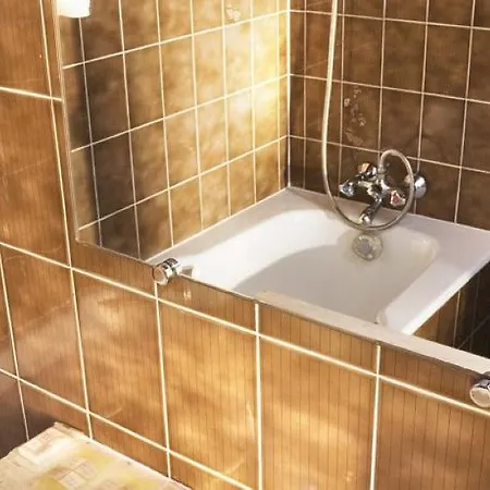 Hotel De La Felicite 3*